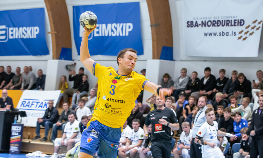 Egill Bjarni Friðjónsson