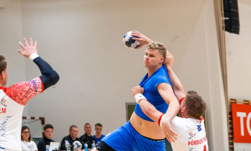 Egill Bjarni Friðjónsson)