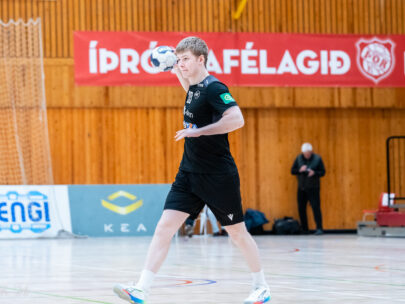 Egill Bjarni Friðjónsson