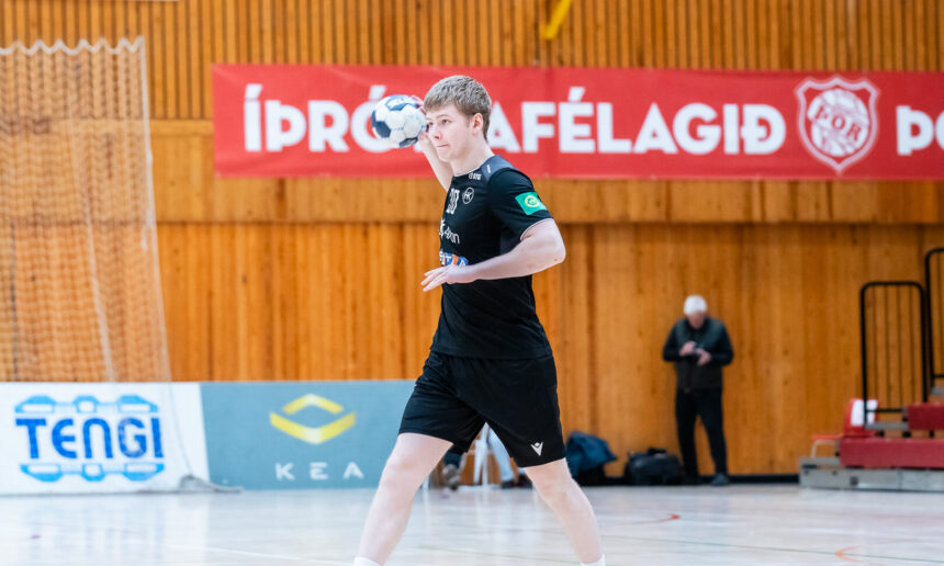 Egill Bjarni Friðjónsson
