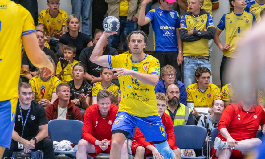 Egill Bjarni Friðjónsson