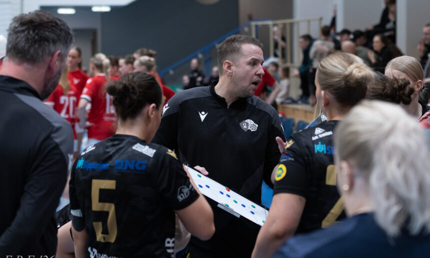 Egill Bjarni Friðjónsson