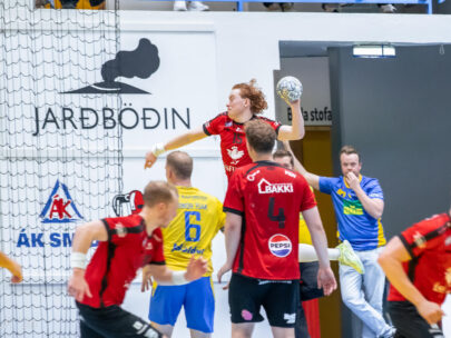 Egill Bjarni Friðjónsson