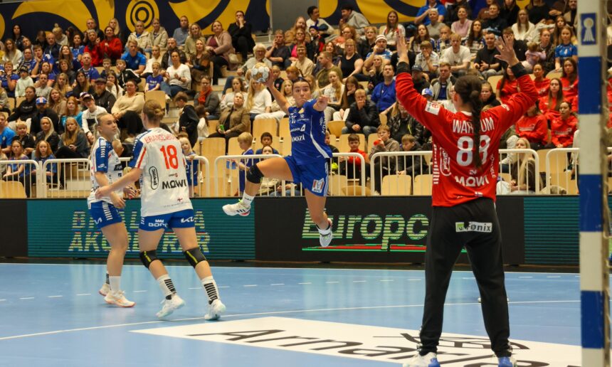 Kristinn Steinn Traustason)
