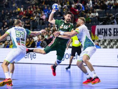 Tom Weller / dpa Picture-Alliance via AFP)