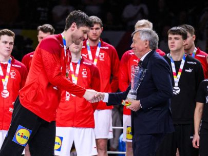 Tom Weller/ AFP)