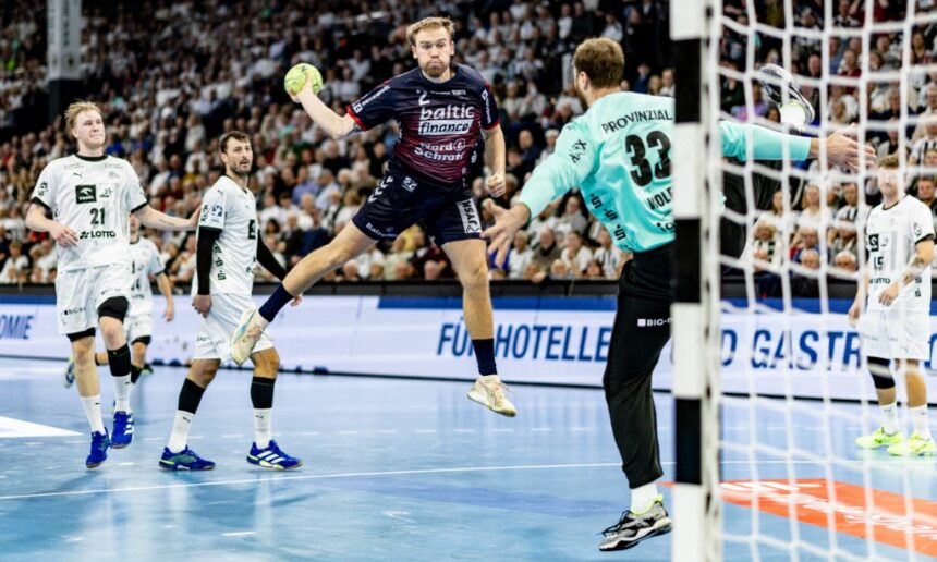 AXEL HEIMKEN via AFP)