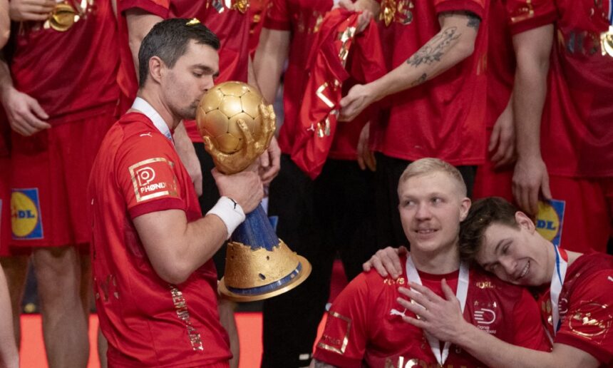 BO AMSTRUP / Ritzau Scanpix via AFP)