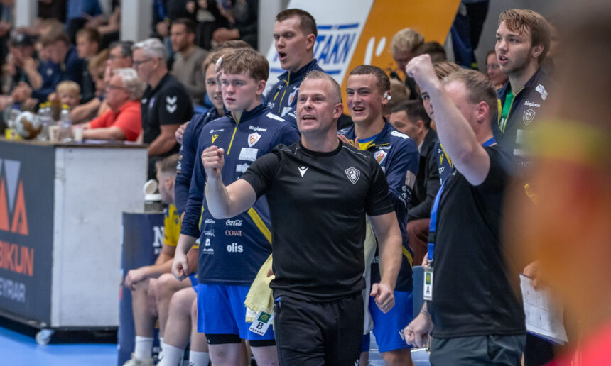 Egill Bjarni Friðjónsson)