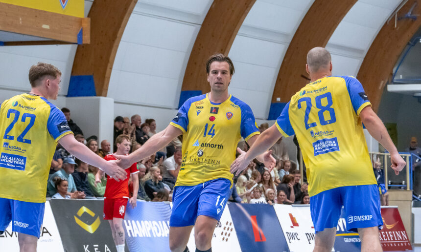 Egill Bjarni Friðjónsson)