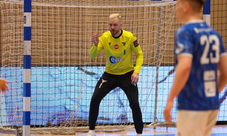Kristinn Steinn Traustason)