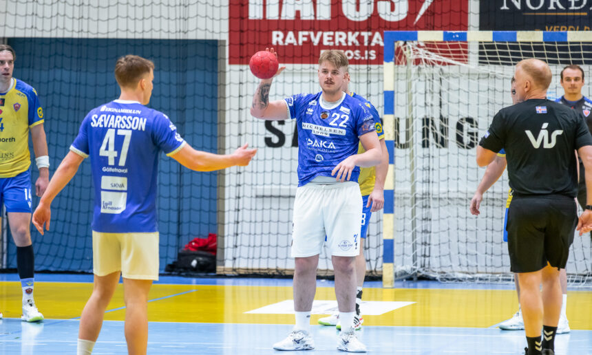 Egill Bjarni Friðjónsson