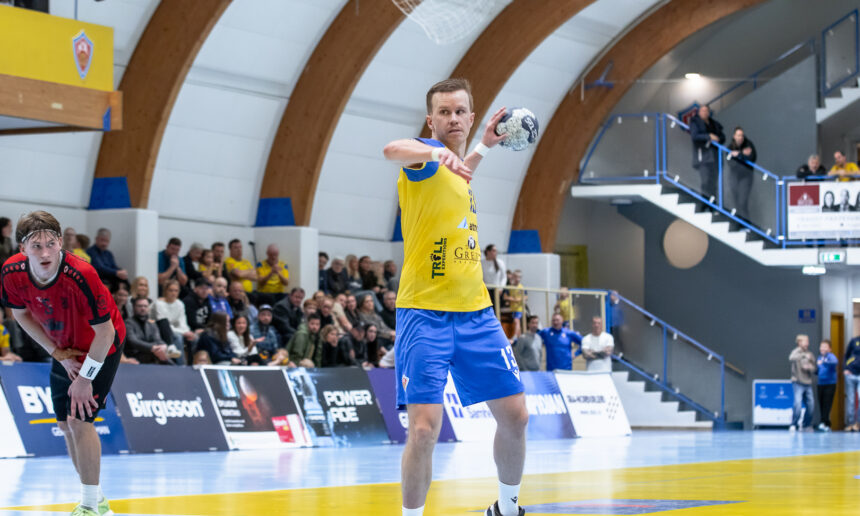 Egill Bjarni Friðjónsson