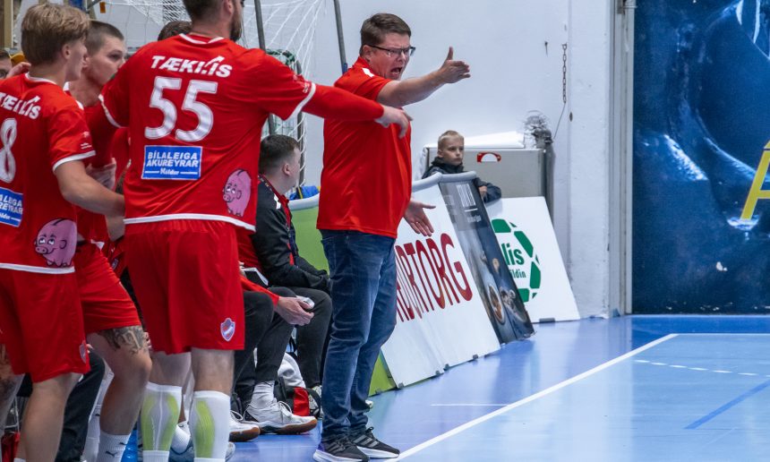 Egill Bjarni Friðjónsson)