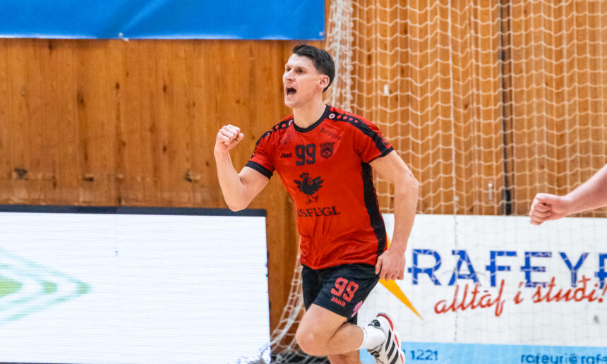 Egill Bjarni Friðjónsson