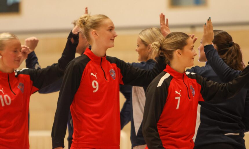 Kristinn Steinn Traustason)