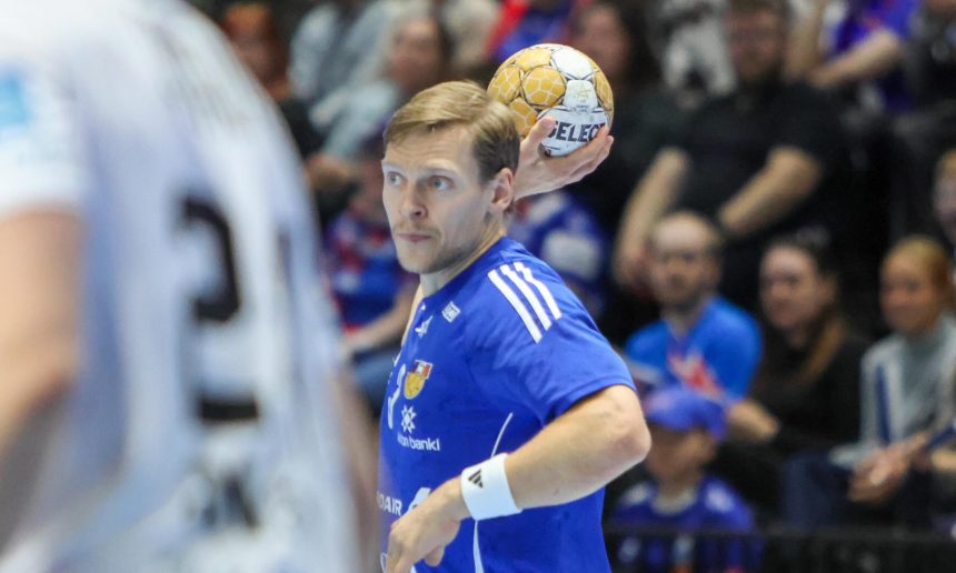 (Kristinn Steinn Traustason)