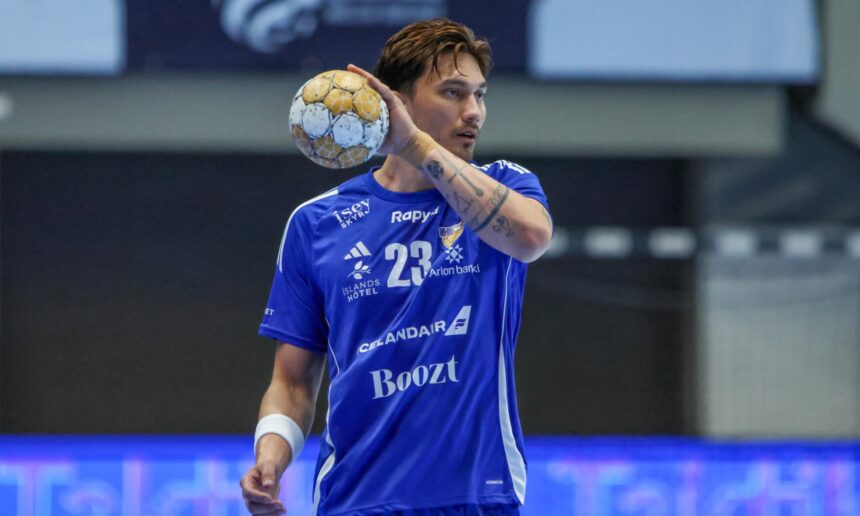 Kristinn Steinn Traustason)