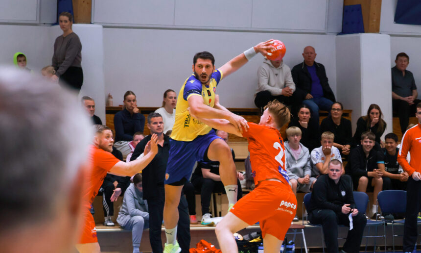 Egill Bjarni Friðjónsson)