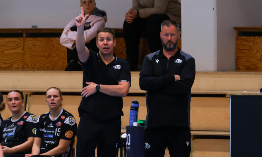 Egill Bjarni Friðjónsson)