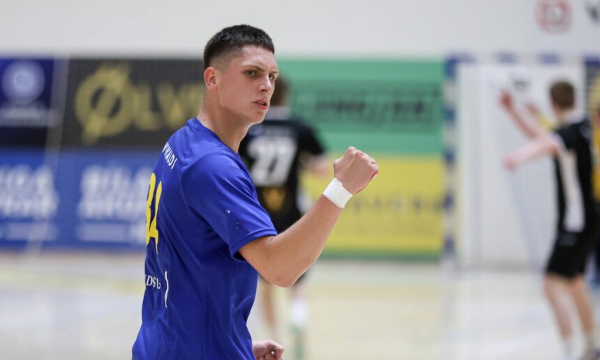 Eyjólfur Garðarsson)