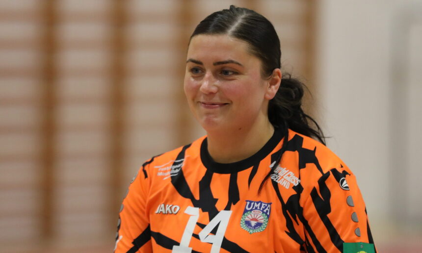 Raggi Óla)