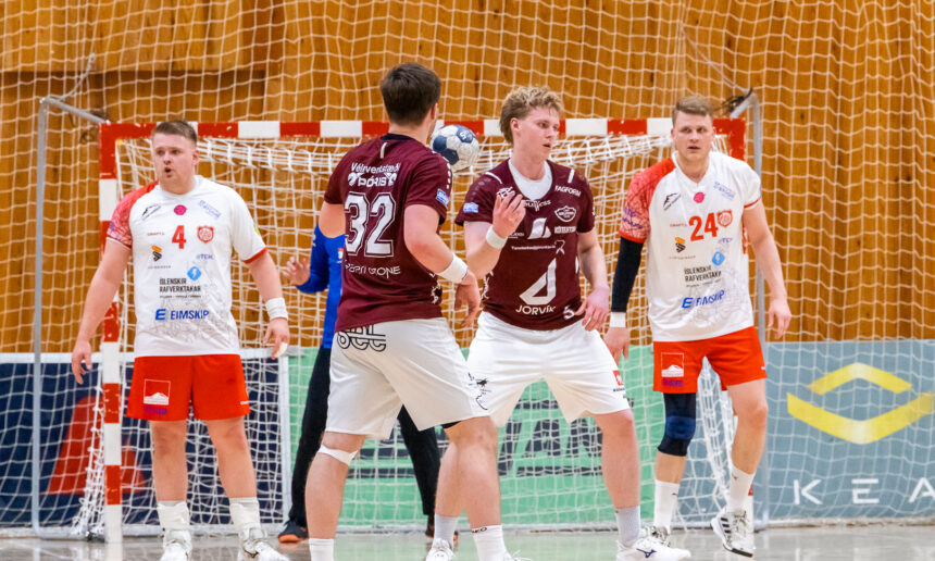 Egill Bjarni Friðjónsson)