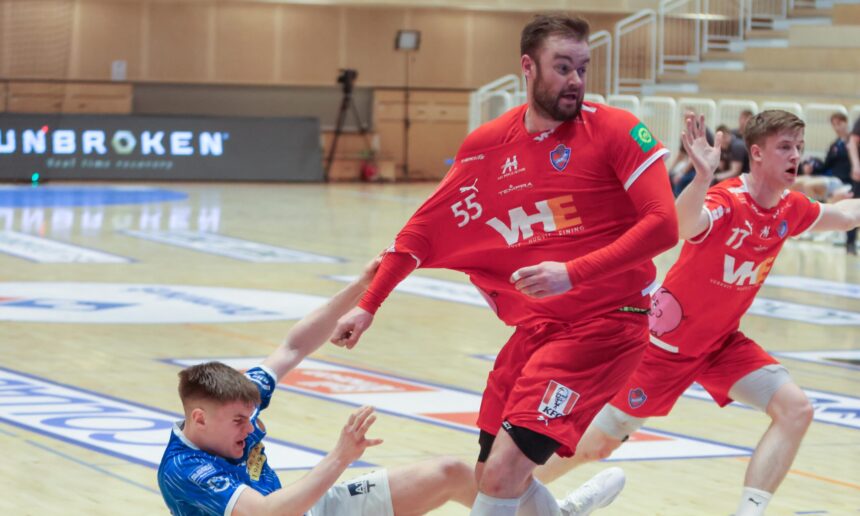 Kristinn Steinn Traustason)